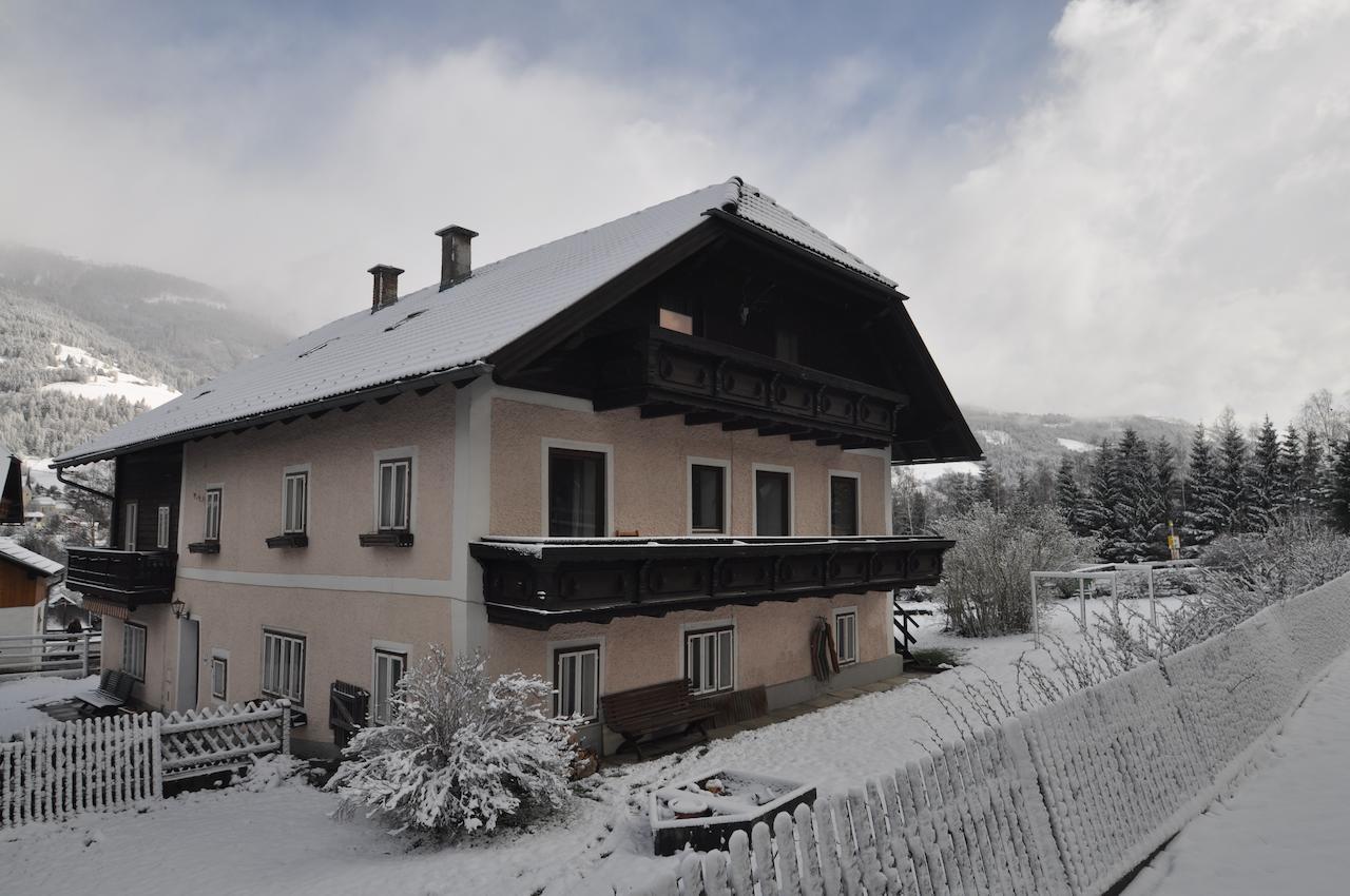 Gasthaus Chalet Mur Sankt Michael im Lungau Luaran gambar